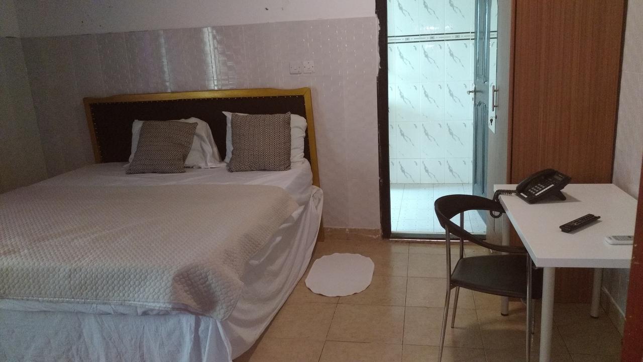 Nordik Palace Bed & Breakfast Tema Esterno foto